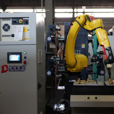 acheter Machine de meulage et de polissage robotisée ABB pour pièces moulées en métal fabrication en ligne
