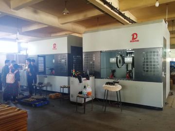 acheter Machine de polonais complètement automatique de commande numérique par ordinateur en métal 20m/min avec le système robotique fabrication en ligne