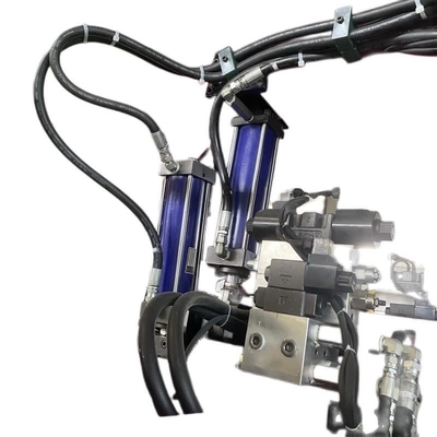 Capacité élevée et rapporter à machine de moulage mécanique sous pression de basse pression le robinet en laiton de salle de bains