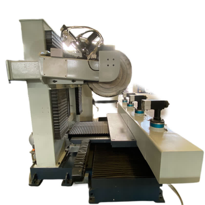 Machine de polonais de polissage de stations des outils quatre de rendement élevé pour des accessoires de salle de bains