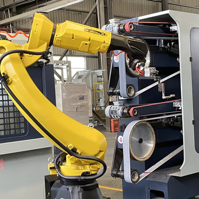 Appareils sanitaires de robinet et de douche Machine de meulage CNC avec bras robotique en option