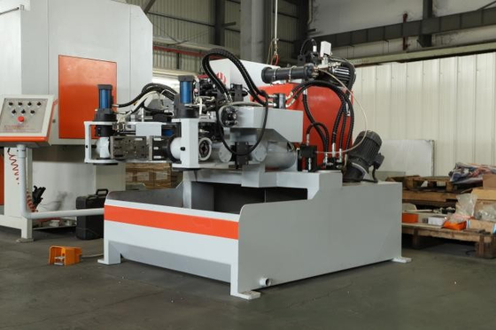 Équipement de coulée automatique multi-directionnelle Système de mélange à double face moteur à roulement hydraulique