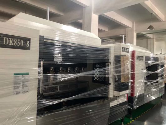 Machine de polonais abrasive de robinet de 6 axes pour des pièces en métal
