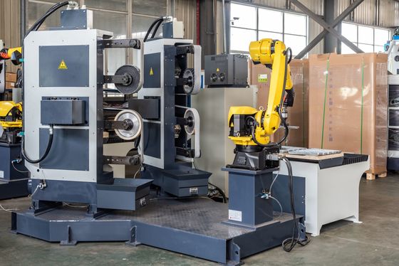 Machine de polonais extérieure robotique de commande numérique par ordinateur de ceinture de rendement élevé 380v pour des pièces en métal