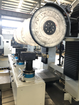 Machine de polonais de surface métallique de commande numérique par ordinateur de Smart de matériel d'articles de salle de bains pour la poignée de robinet